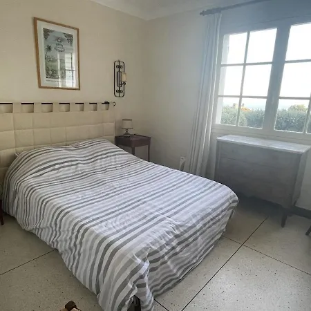 88m2 - Piscine - Parking - Maison Provencale 3 펜션